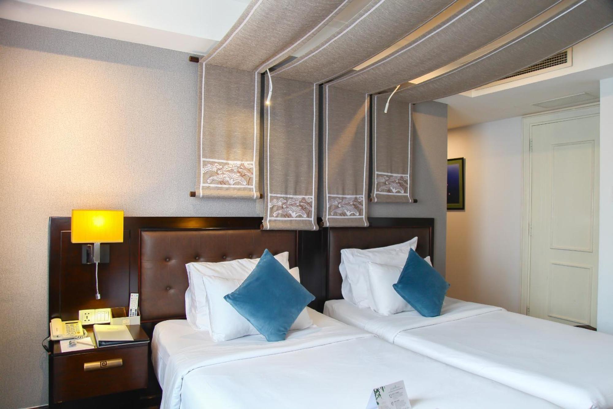 होटल The Odys Boutique 4*